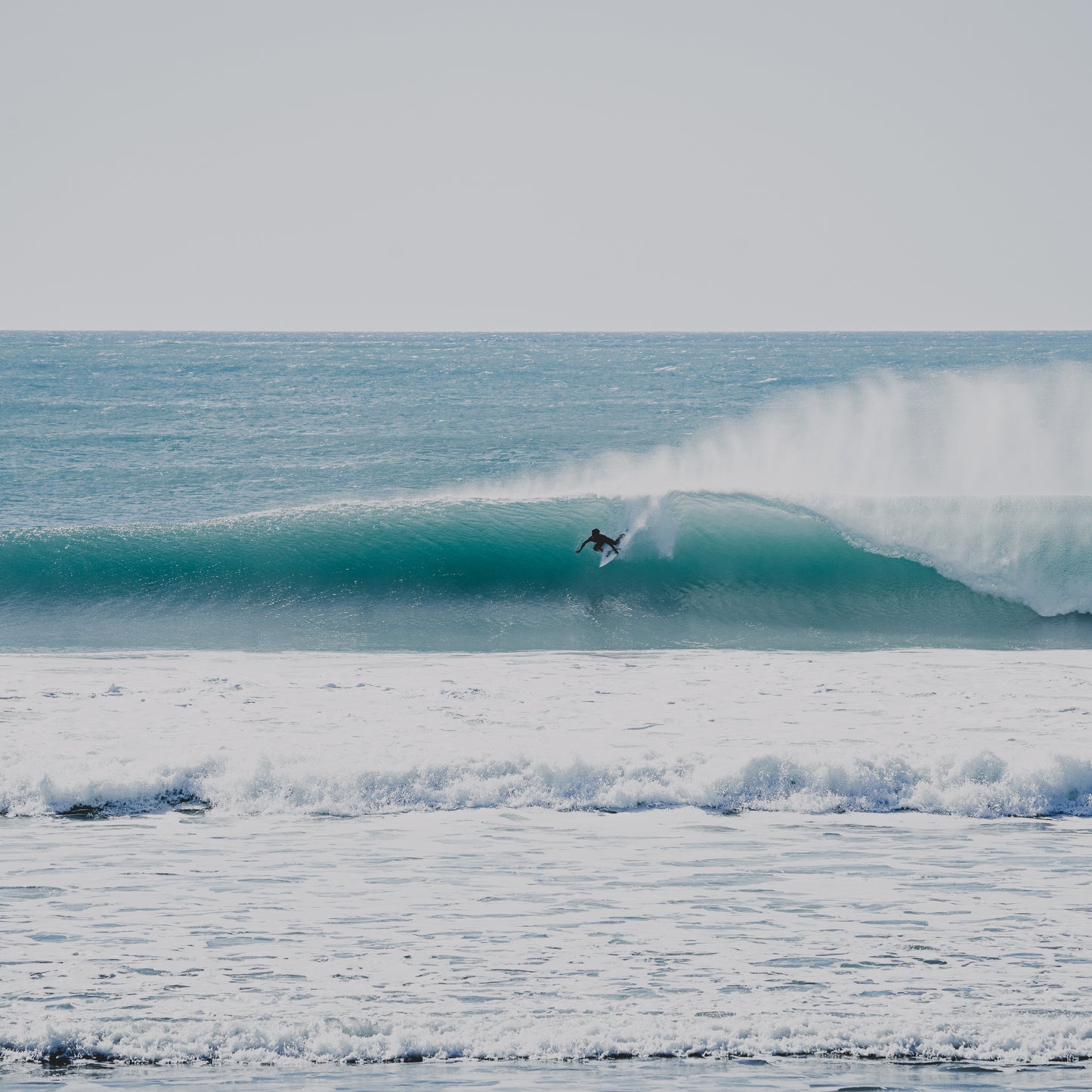 Surf Softboard - Shark - 5'10 x 20" x 2,5" - 32L - Resina Epóxi + Fibra de Vidro